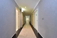 Express 7 Hotel Chain (Xiangtan Infrastructure Campus Central Hospital)