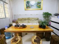 Chengjiang Yaxuan Hotel