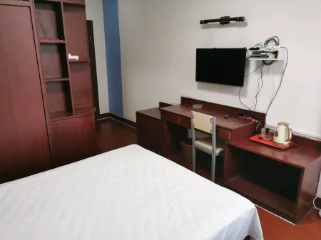 Tianxiang Hotel Отели рядом со станцией Linqing Railway Station