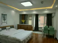 Lily Apartment (Fushun Impression New Town Shop)