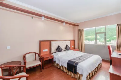 Honghua Hotel Các khách sạn gần Xianzi Bridge