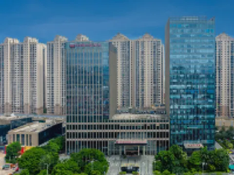 Wanda Realm Zhangzhou Hotel Hotels near Nanshan Temple