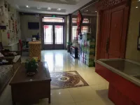 Huaxia Business Hotel