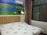 Orange Homestay (Zhengzhou Erqi Square) - Inns