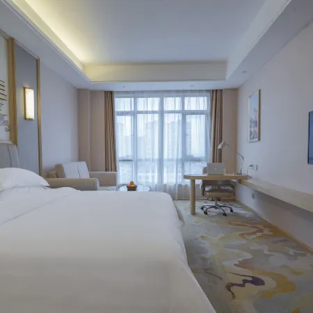 Vienna International Hotel (Shaodong High-speed Railway Station Trade City)