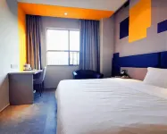 7Days Inn Chain Hotel (Changning Bus Station)