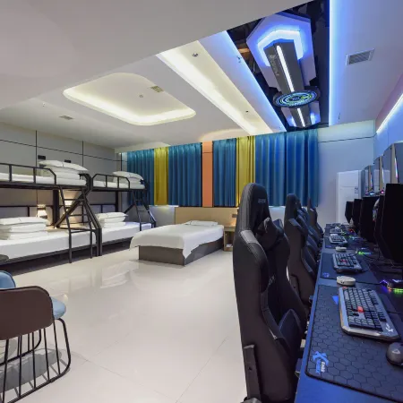Jinzuo E-sports Homestay (Linyi Huitong Darunfa)