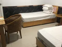 Xinye Dongfanghong Hotel 신예 호텔