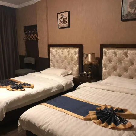 Waterfront Hotel