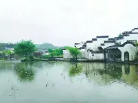 Nongjia Xiangshe Inn