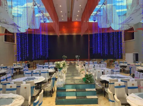 Kaedes Royal Palace International Hotel