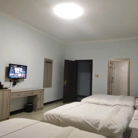 Linxiang Huating Business Hotel