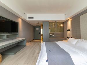 Lan'ou Hotel (Yancheng Dafeng Yongtai Plaza)