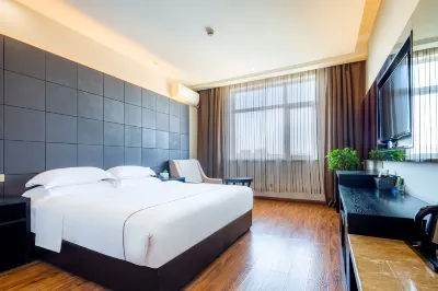 Rujia Huayi Selected Hotel (Huayin Huashan Scenic Area Store)