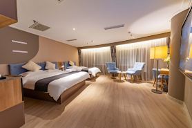 Grey Whale Smart Hotel (Baoding Train Station)