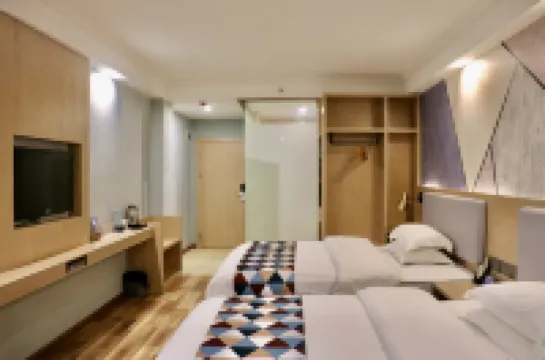 โรงแรมหลวี่หยวน ตงหลาน