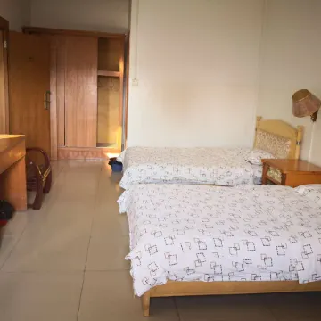 Shangsi Longzhu Hotel