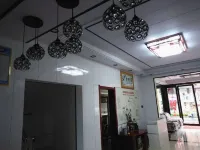 Shennongjia Shiquanshimei Hotel