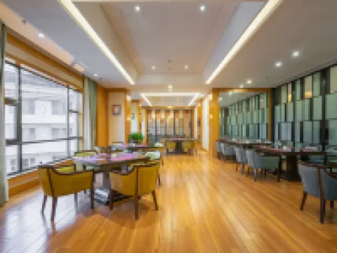 Grand Eton Hotel Hotels in Luzhou