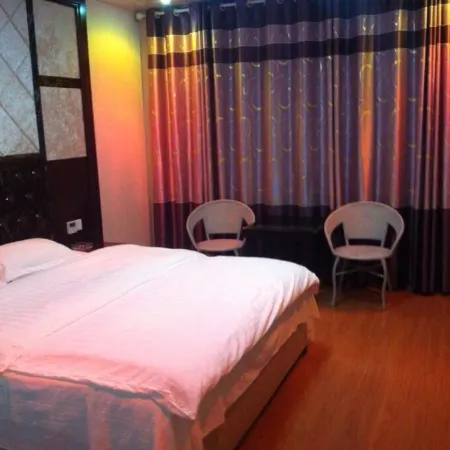 Shimen Baofeng Hotel