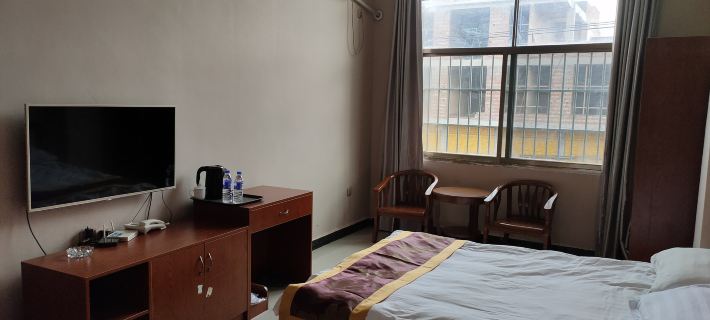 Lushan Xinwen Hotel โรงแรมในหยานซาน