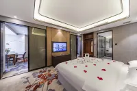 Zhouhao Holiday Hotel Hotels in Zhaotong