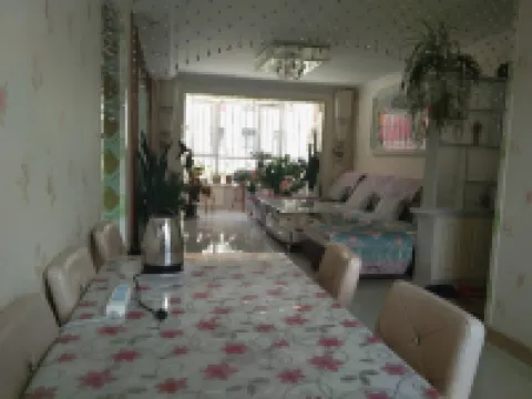 Qilian Zhongyuan Family Apartment -  Ferienwohnungen