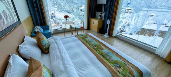 Kangding Middle Ancient Hot Spring Inn Hotel di Kangding