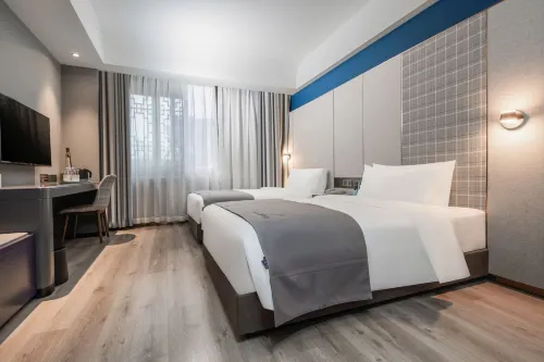 Lano Hotel (Doujiangyan Scenic Area) Photos