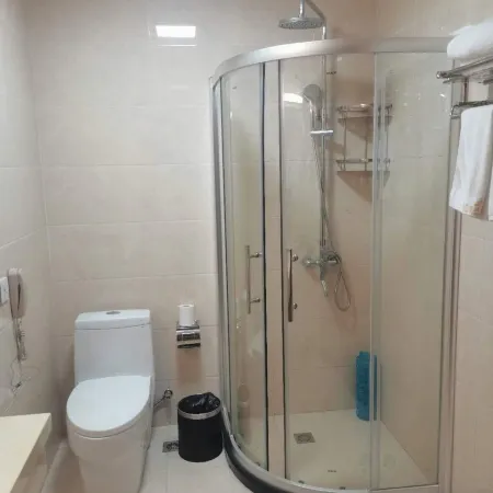 KALMAN BUSINESS HOTEL