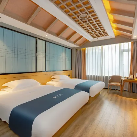 Yibin Grand Hotel
