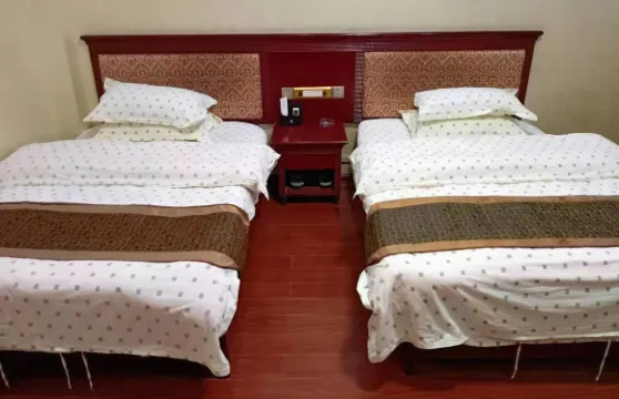 樂業QQ陽光商務賓館