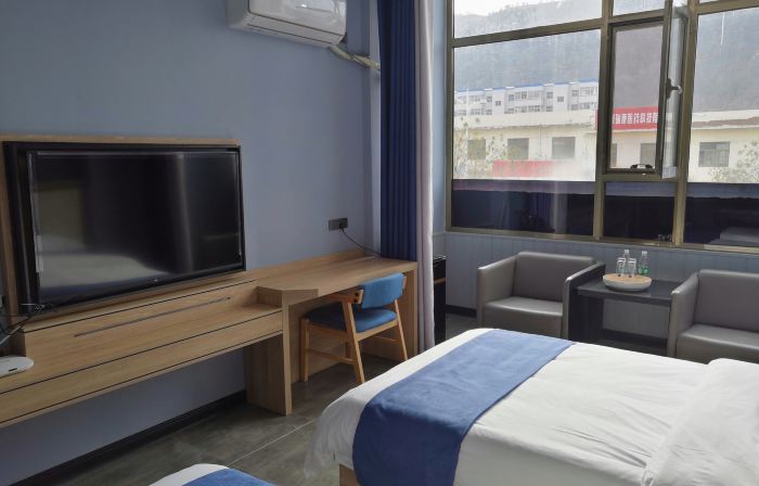 Shilou Qike Zhixiang Hotel