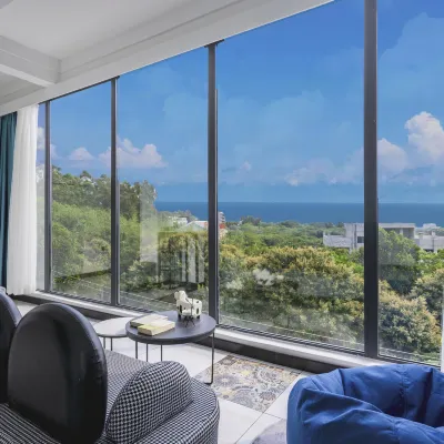 Weizhou Island Yunshang Guoyu Homestay (Wucaitan Branch) Hotels near Catholic Church