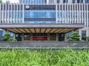 Hangzhou Bay Universal Hotel