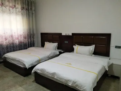 Sandu Chunhui Hotel