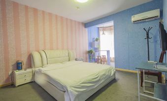 Xi'an Distance Apartment