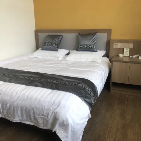 Lianxing Hotel
