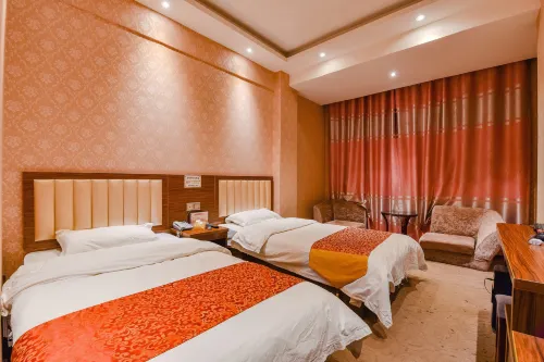 Shenqiu Golden Apple Hot Spring Hotel