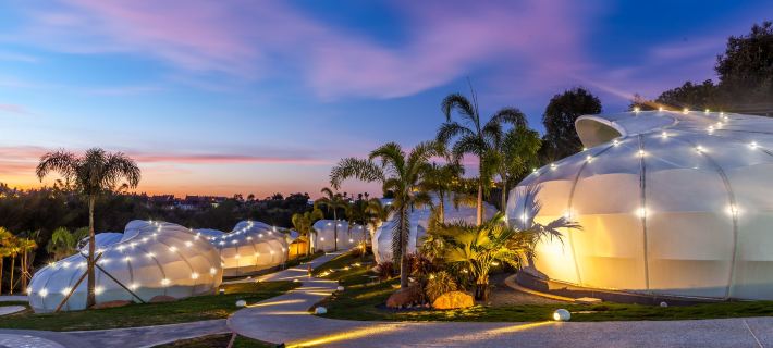 Xishuangbanna Visible Zeqi Tent Hotel Hotels in Menghai County