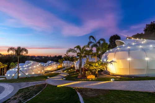 Xishuangbanna Visible Zeqi Tent Hotel