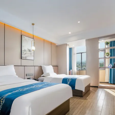 TukE China Light Residence Hotel