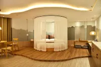 Huanghe Hotel Hotel di Hequ County