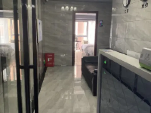Changde Zhishang Hotel