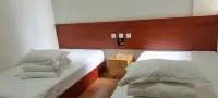 Elder Bear Shopkeeper Hotel - 2-Star