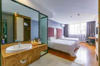 Jingtone Hotel (Laibin City Square Wal-Mart Binjiangyuan)