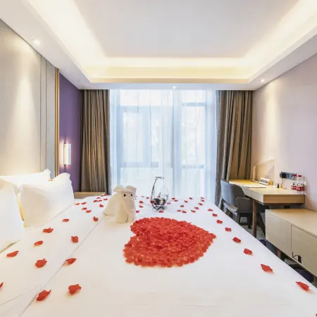 Lavande Hotel (Hangzhou Jiande Xin'an River)