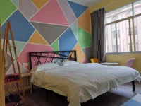 Fengshan Xinyi Theme Hotel Hotels in Fengshan