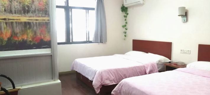 Xinxian Hongcheng Inn Hotéis em Condado de Xin