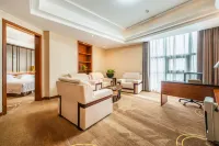 Shouzhou International Hotel Hotel dekat Hetai Ferry